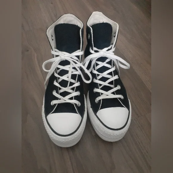Converse Lift Platform High-Tops - Picture 2 of 10